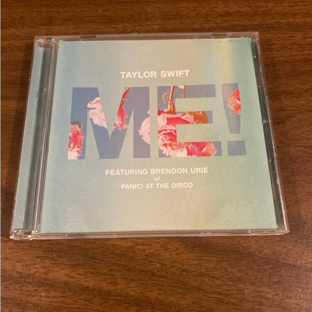Taylor Swift ME! Single